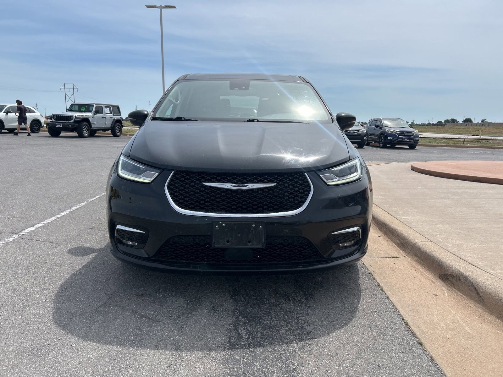 2023 Chrysler Pacifica Touring L