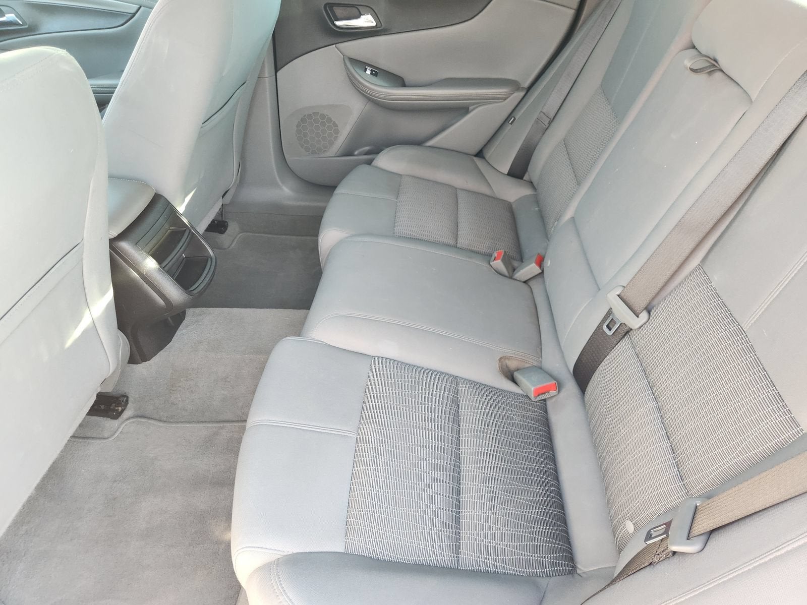 2017 Chevrolet Impala LS