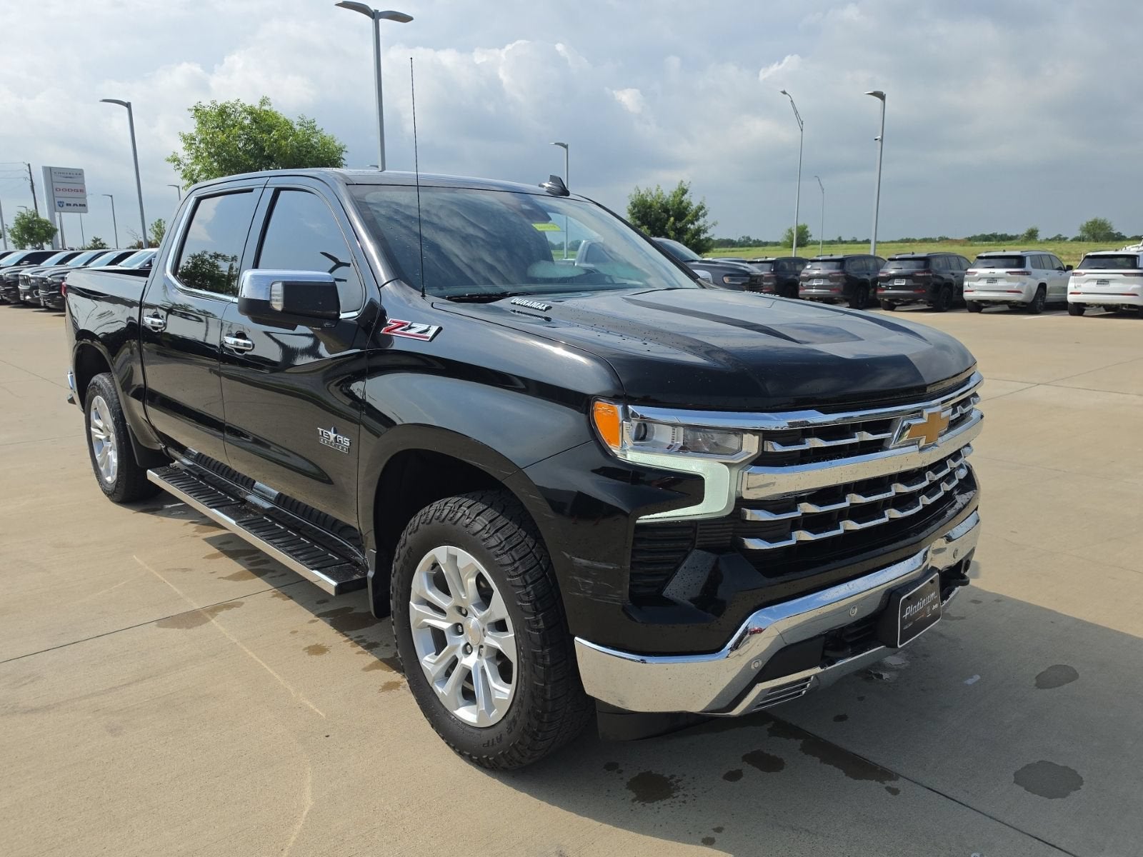 2023 Chevrolet Silverado 1500 LTZ