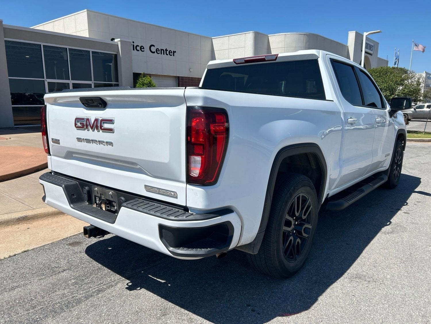 2023 GMC Sierra 1500 Elevation