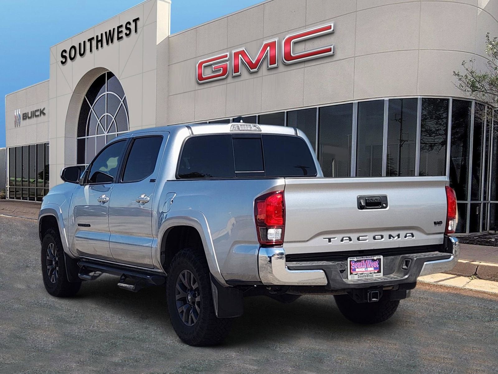 2023 Toyota Tacoma 2WD SR5