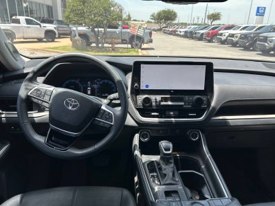 2024 Toyota Grand Highlander XLE