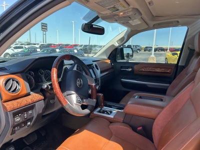 2017 Toyota Tundra 4WD Platinum