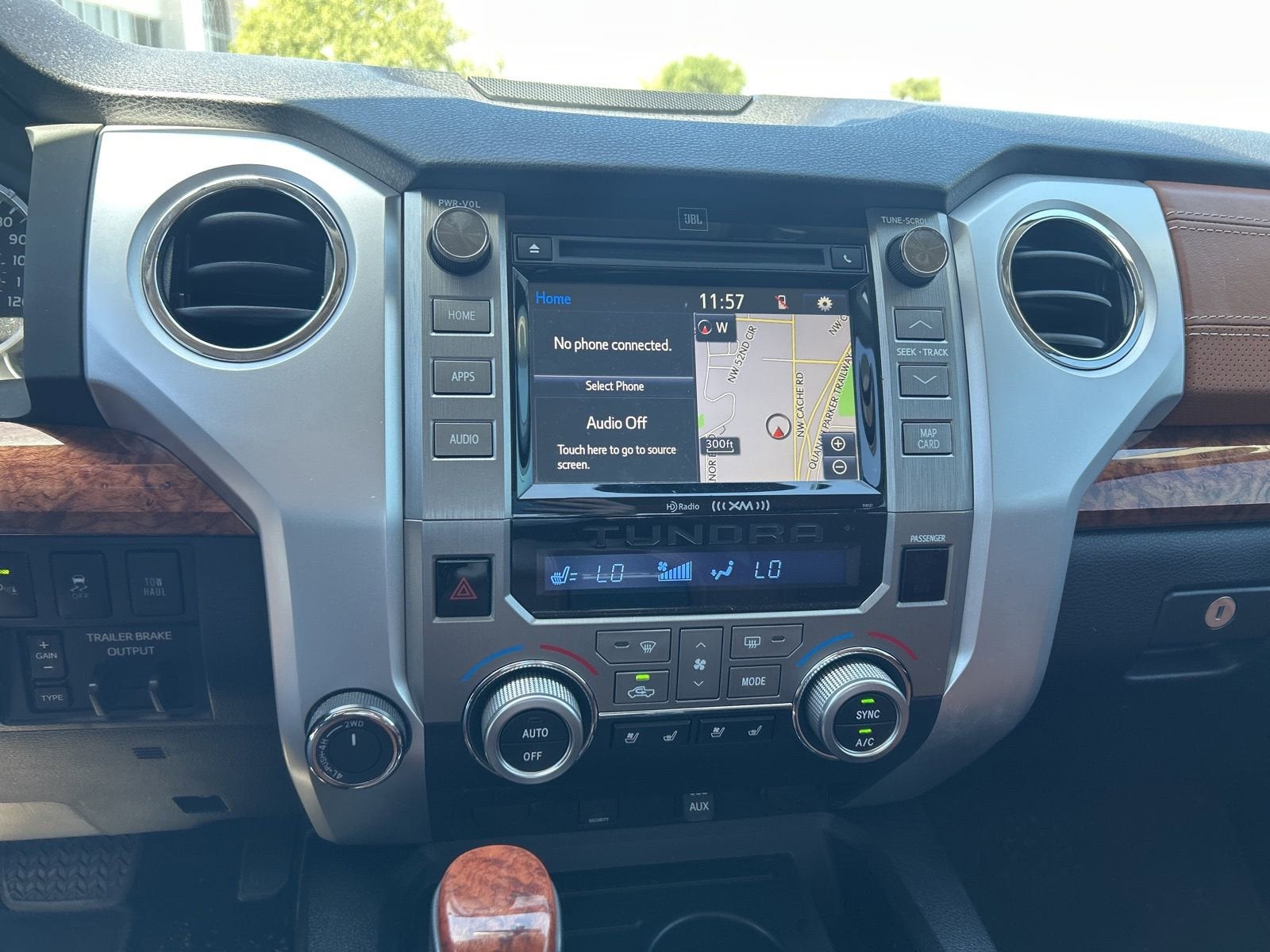 2017 Toyota Tundra 4WD Platinum