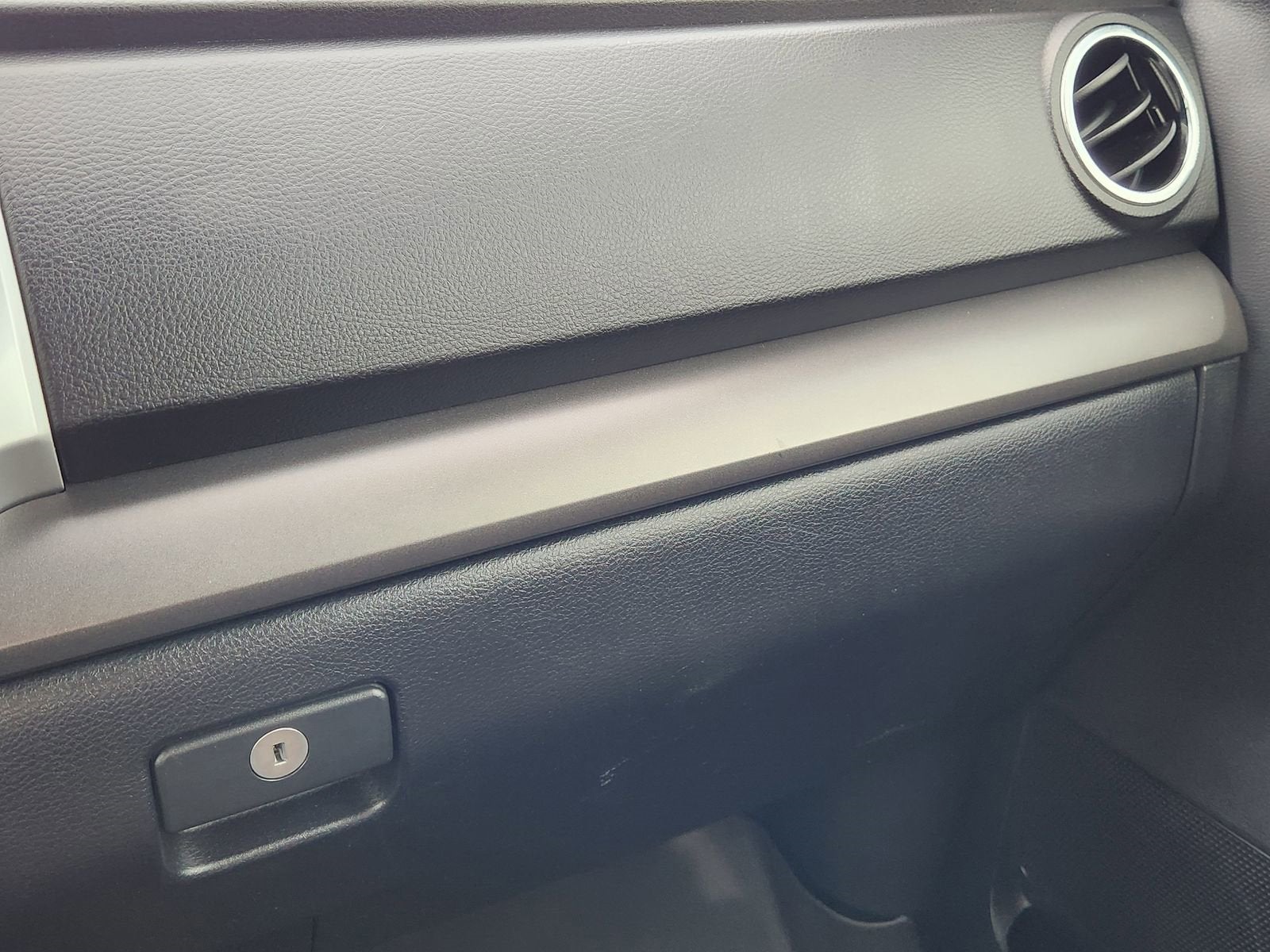 2018 Toyota Tundra 4WD SR5