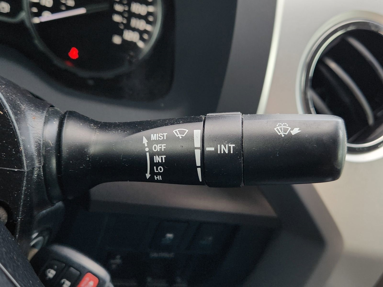 2018 Toyota Tundra 4WD SR5