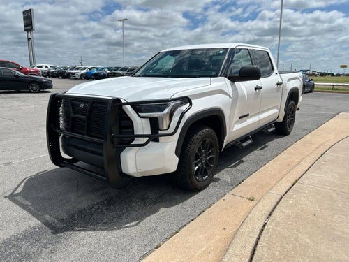 2023 Toyota Tundra 4WD SR5