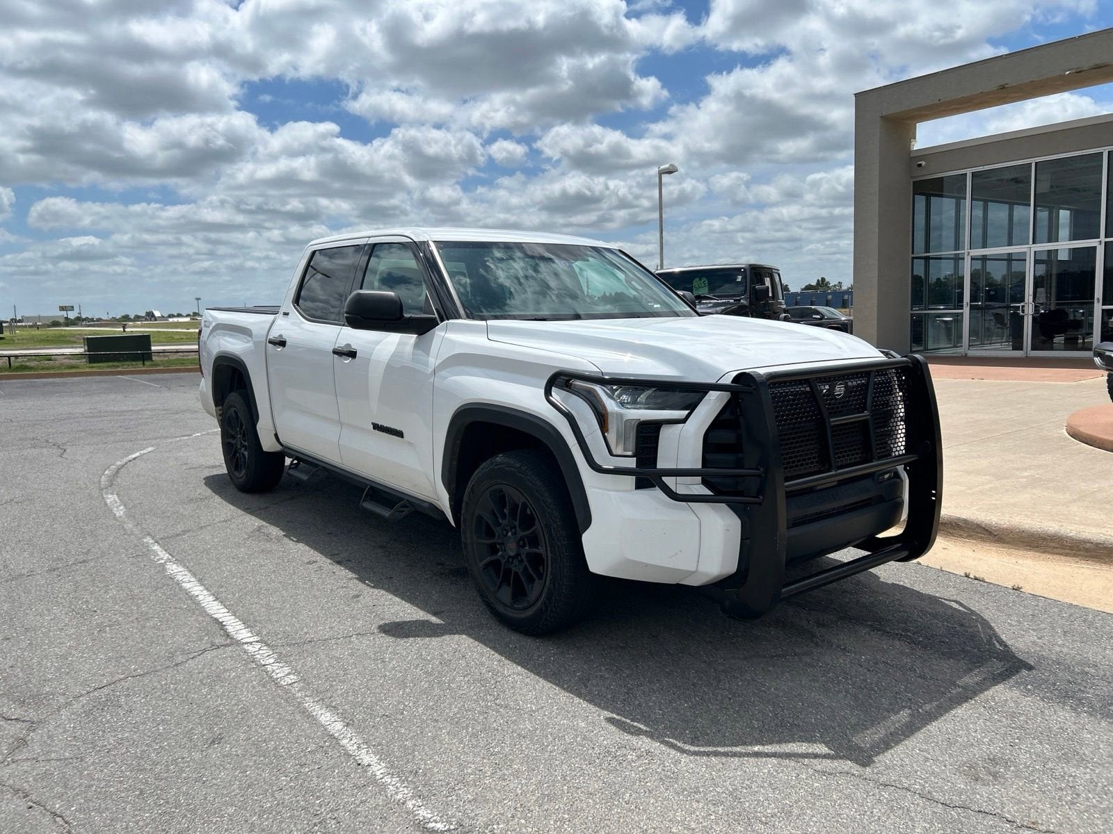 2023 Toyota Tundra 4WD SR5