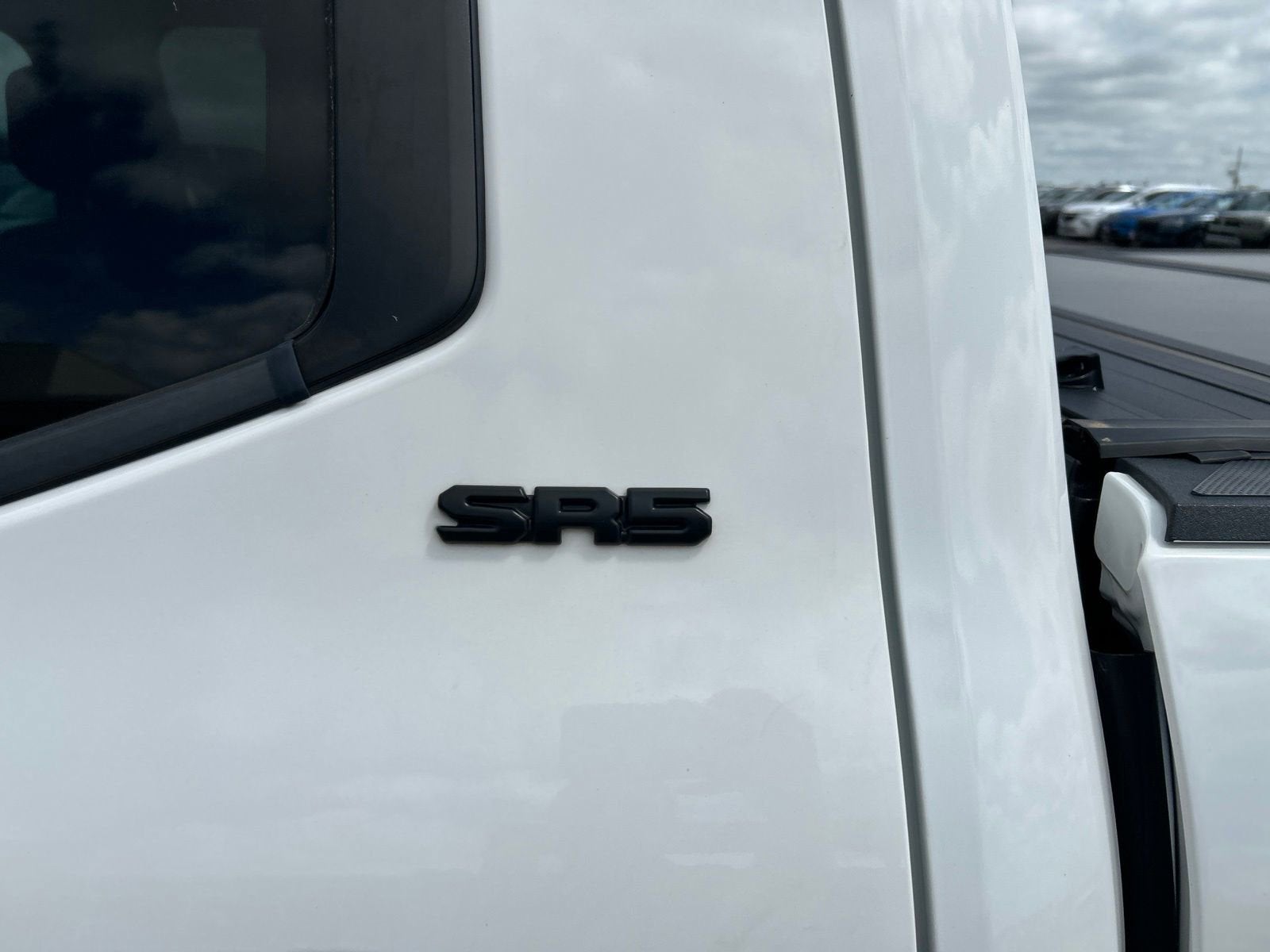 2023 Toyota Tundra 4WD SR5