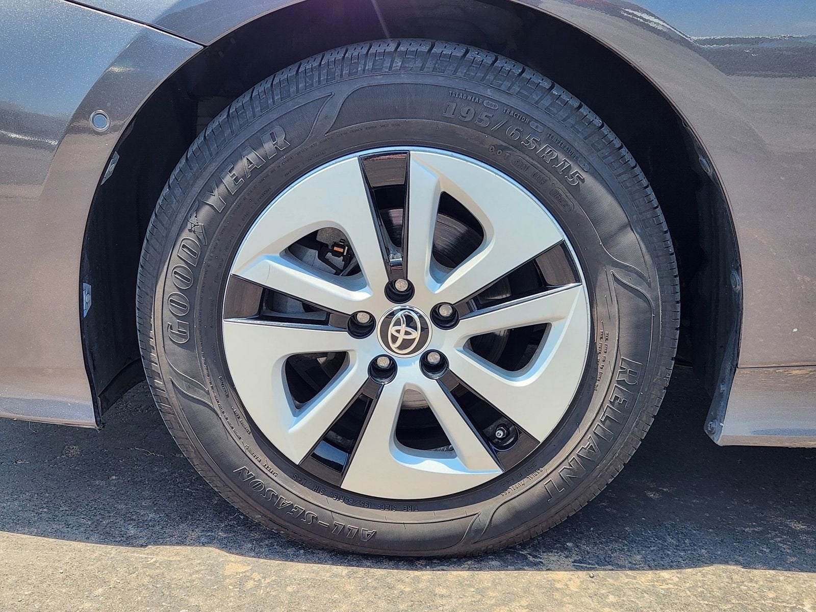 2017 Toyota Prius Two