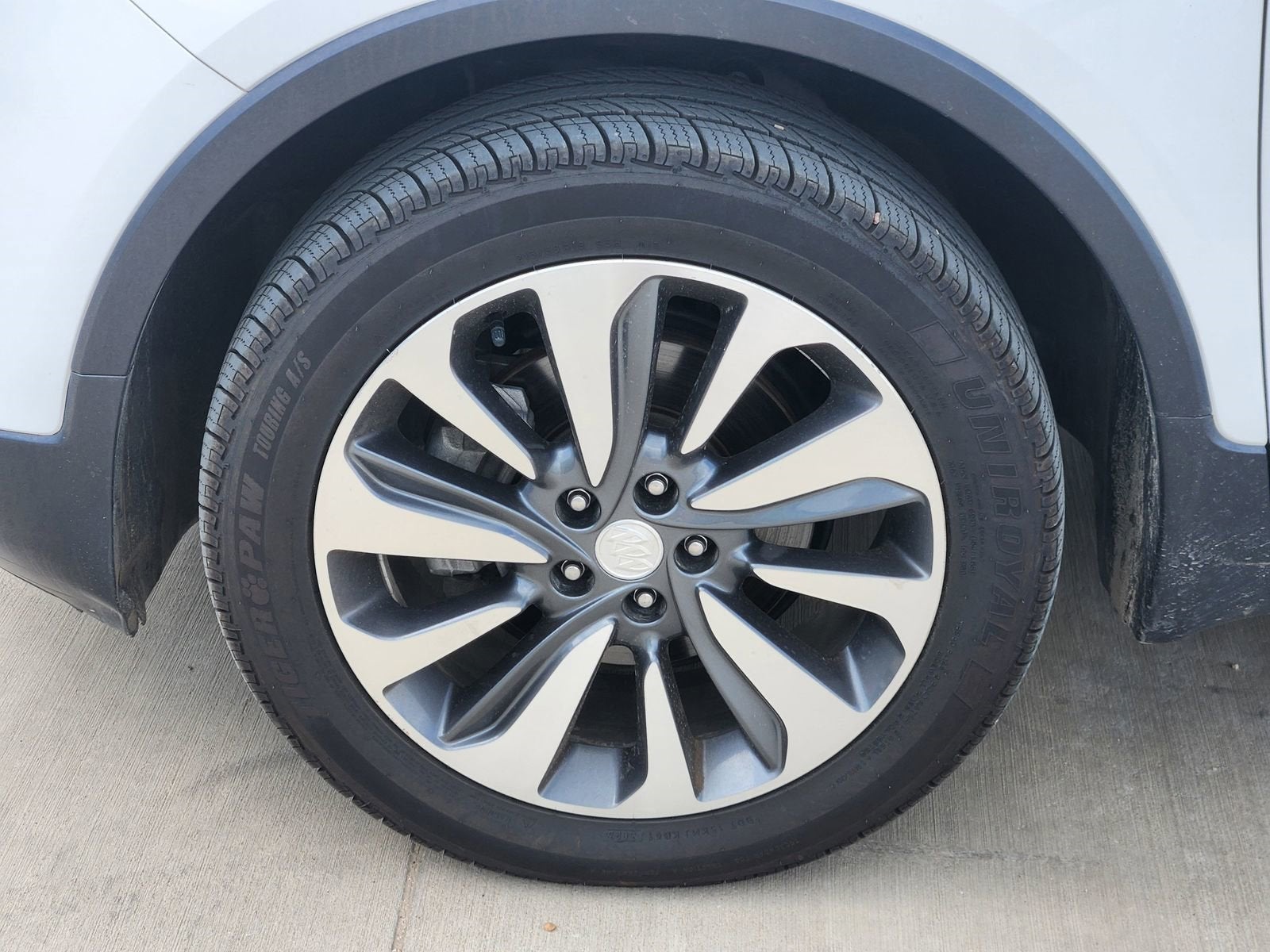 2019 Buick Encore Essence