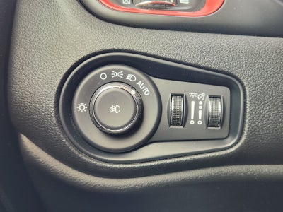 2023 Jeep Renegade Trailhawk